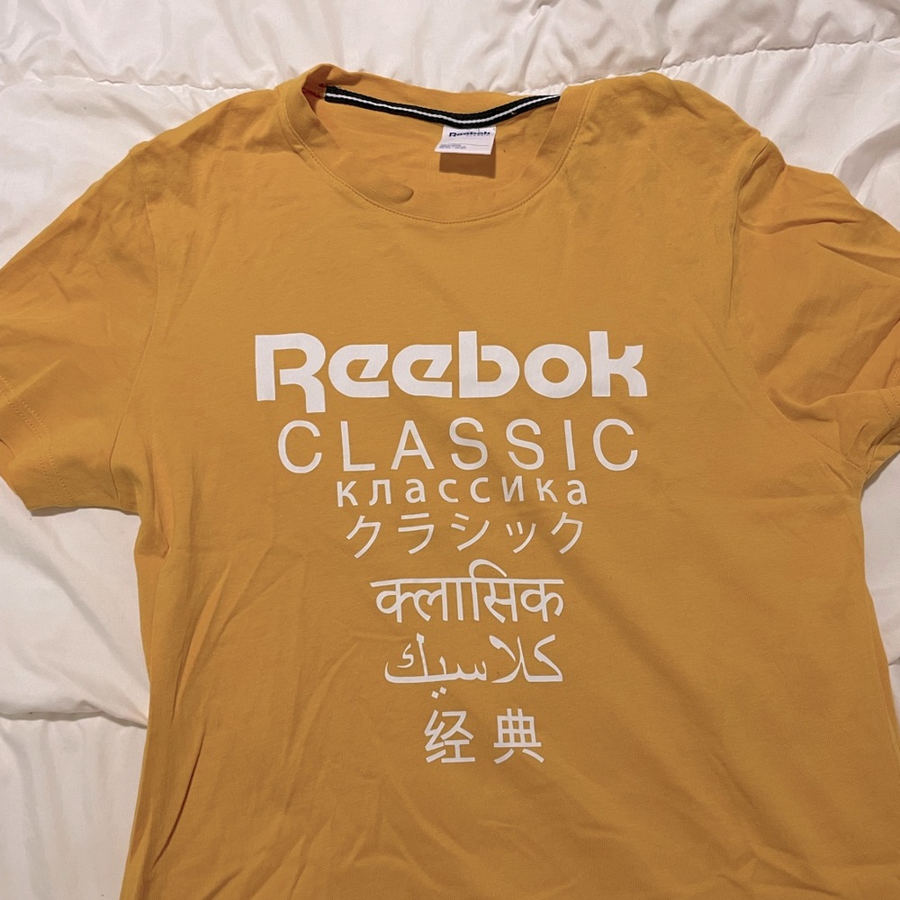 Reebok yellow T shirt in Small